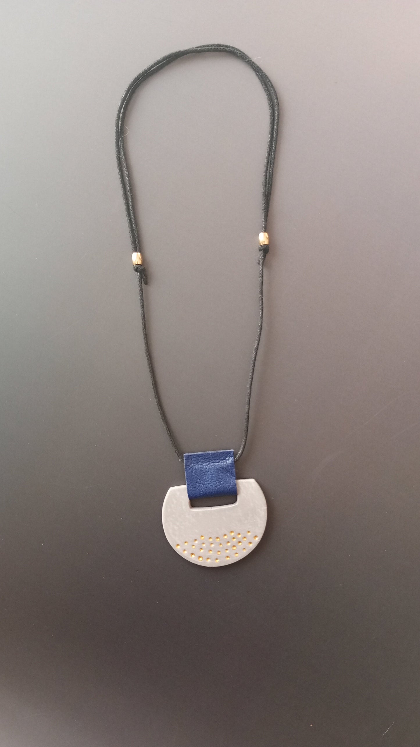 Collier cordon