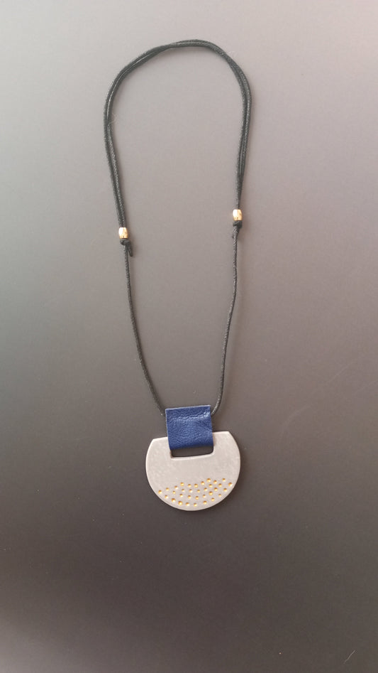 Collier cordon