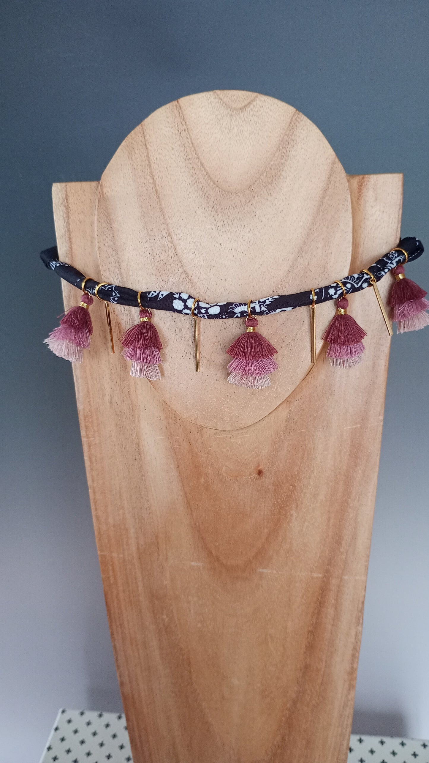 Collier tissu