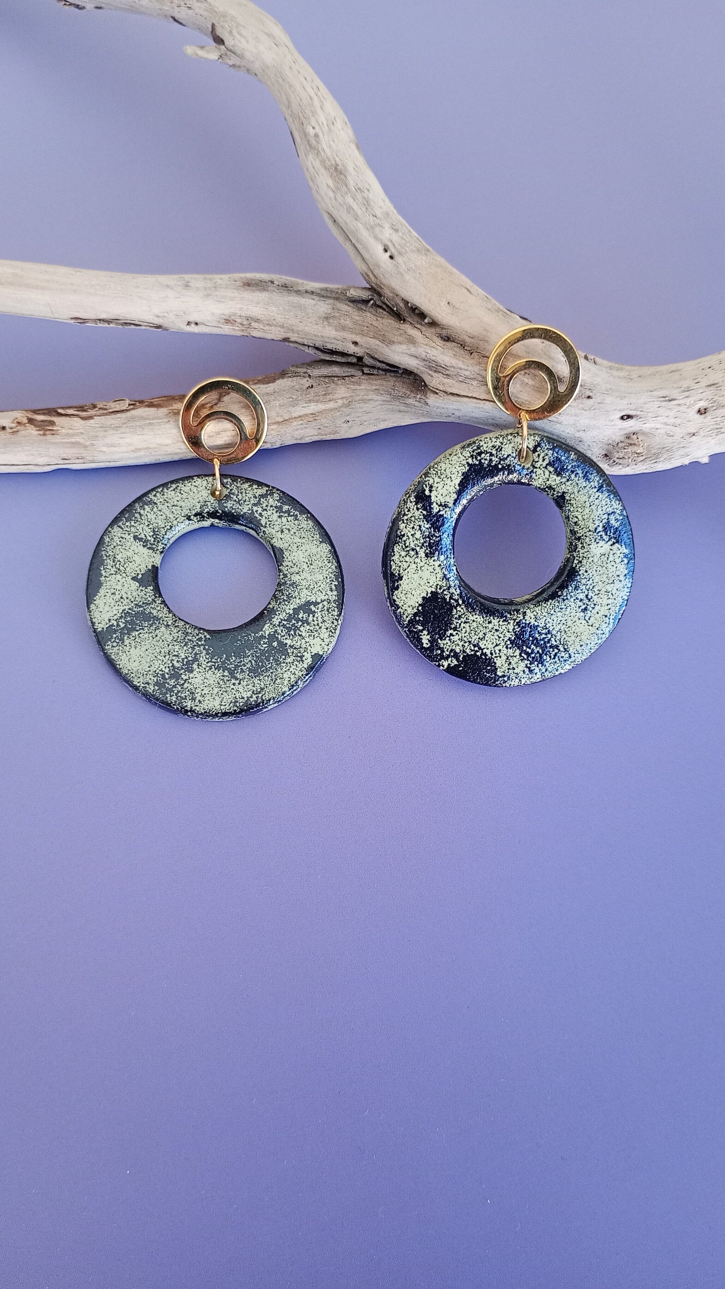 Boucles d'oreilles rondes