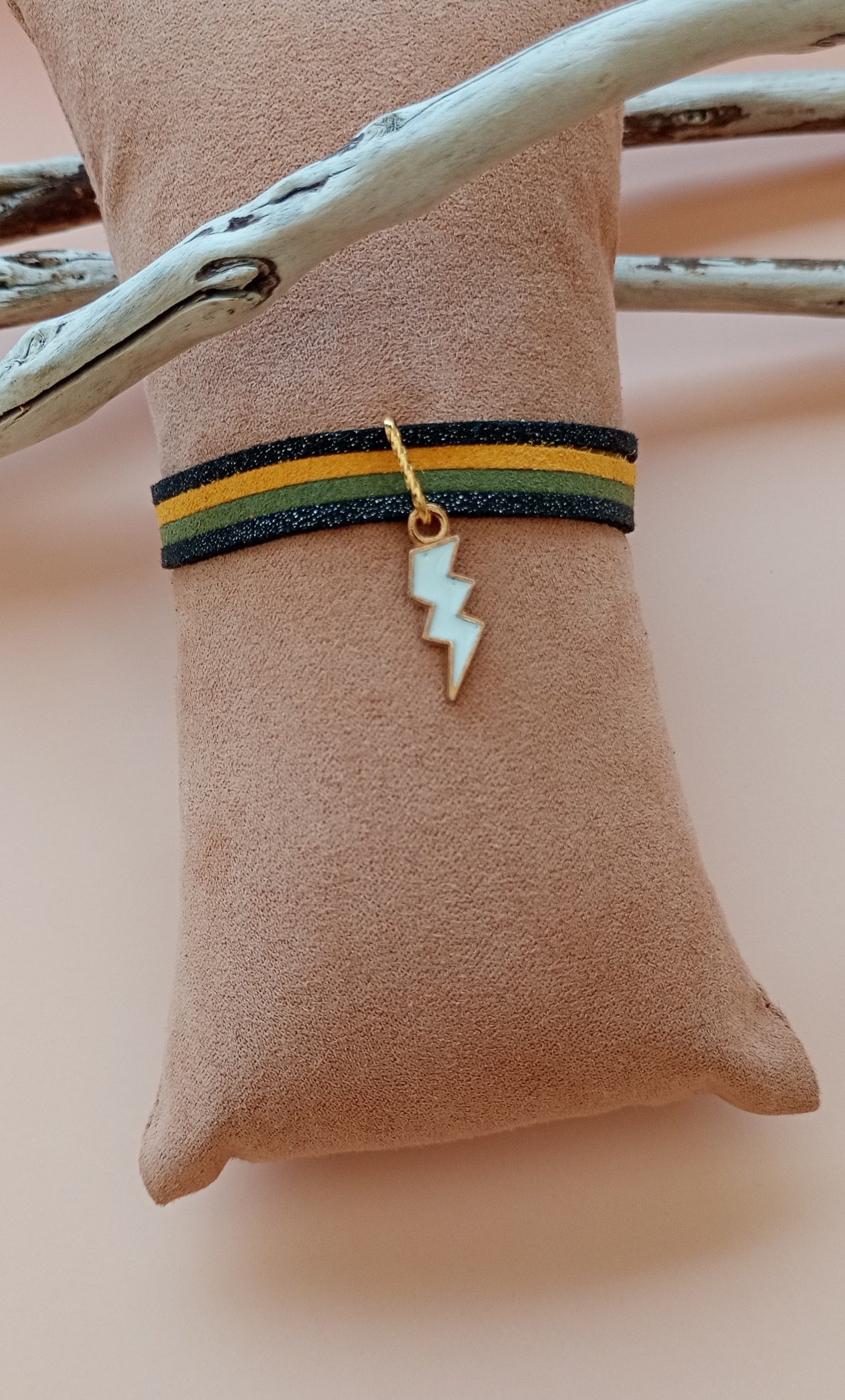 Bracelet suédine