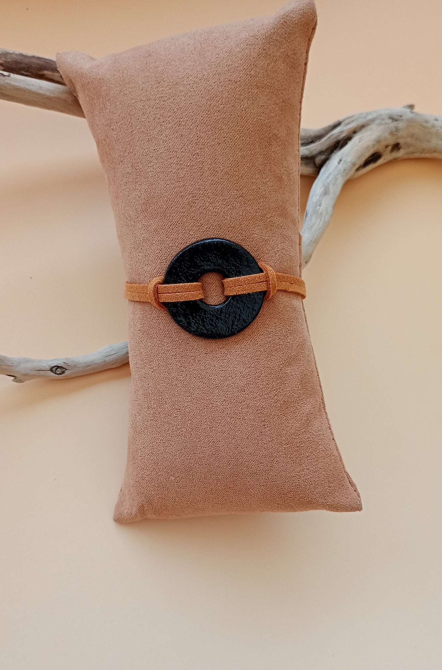 Bracelet suédine